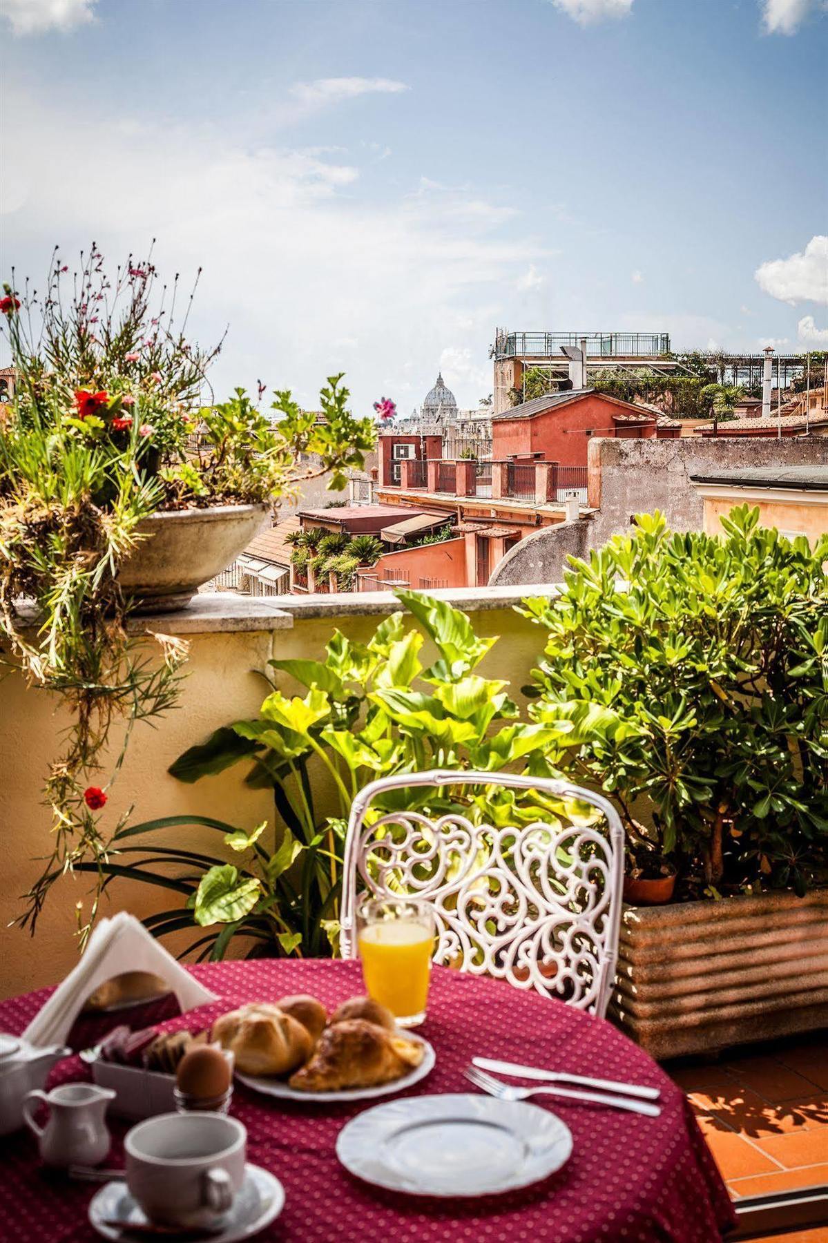Hotel Madrid Roma Esterno foto